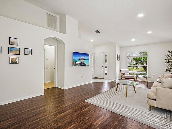 2nd image of 5854 COUNT TURF LANE