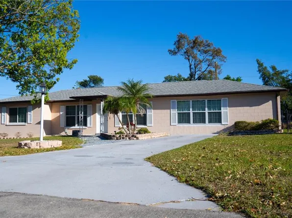 345 W Seminole Ave, Eustis, FL 32726