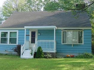 36 Ronald St, Fitchburg, MA 01420