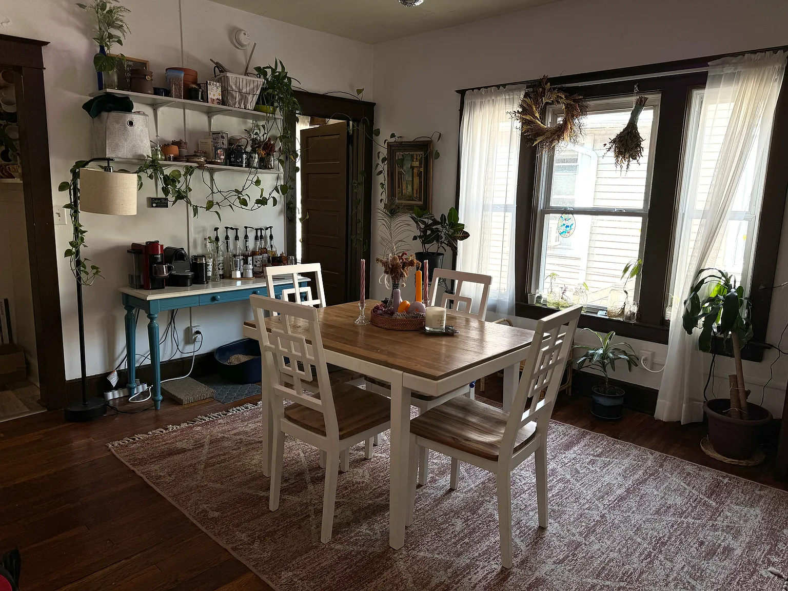 2 bed, 1000 sqft, $1,500 — Photo 2