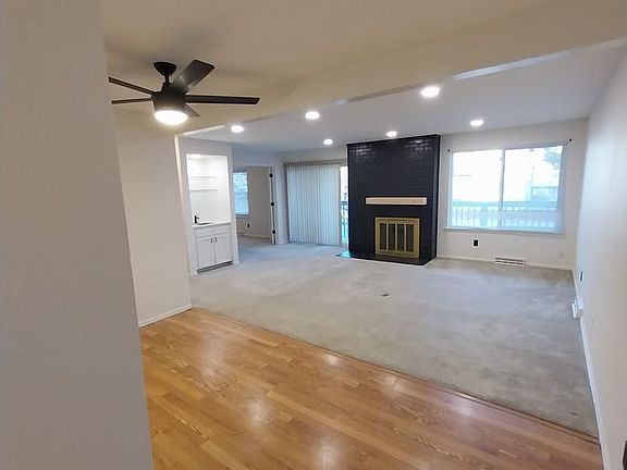 2nd image of 6483 S Havana St APT A