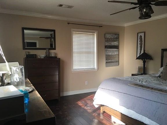 4th image of 1011 Romaine Ln