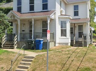 613 Mulberry Ave #A, Muscatine, IA 52761