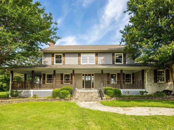 8901 Rosemark Rd, Millington, TN 38053