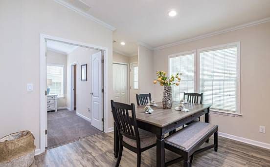 3rd image of 6899 Dollymount Dr #189