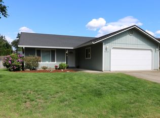 87665 Trek Dr, Veneta, OR 97487