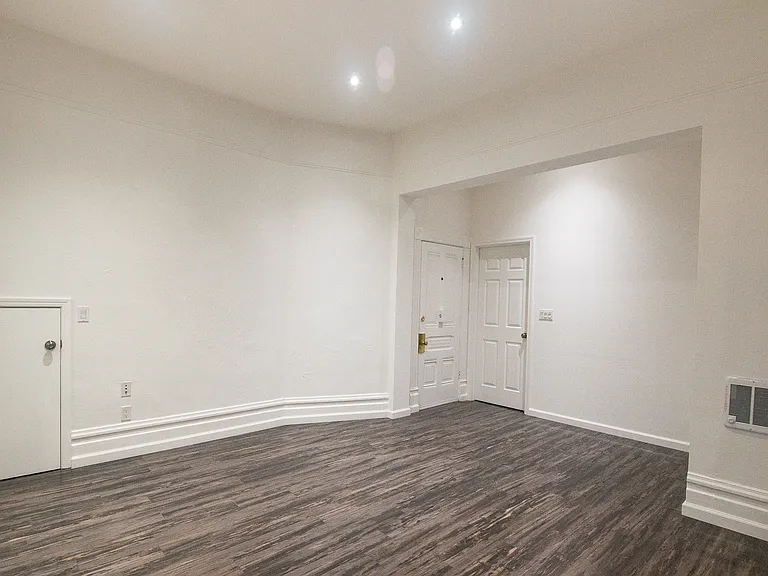1009 Lincoln Ave #1011 — Photo 12
