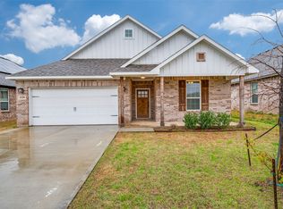 639 W Gould St, Pilot Point, TX 76258