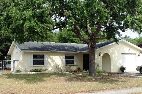 1st image of 2506 Mary Sue St