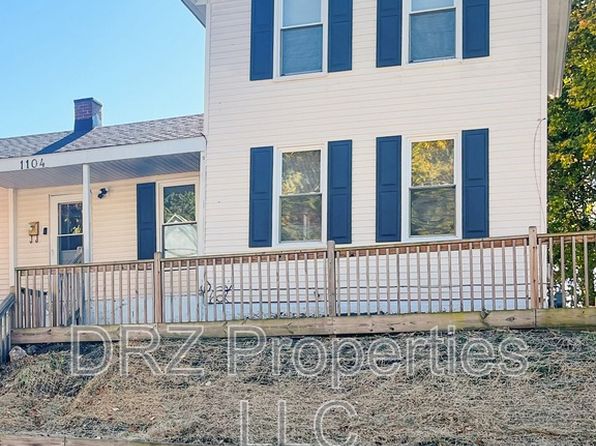 1104 3rd St NW