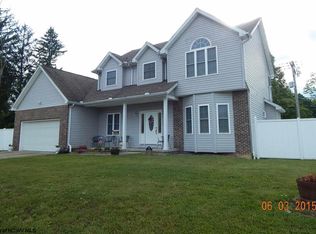 101 Lucinda Ln, Fairmont, WV