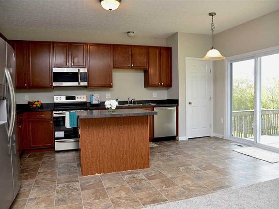 2nd image of 986 Oceanage Dr