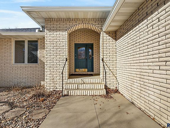 5th image of 1244 S Stoney Pointe Ct