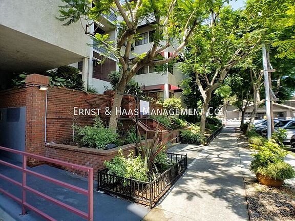 2nd image of 730 W 4th St Unit 313