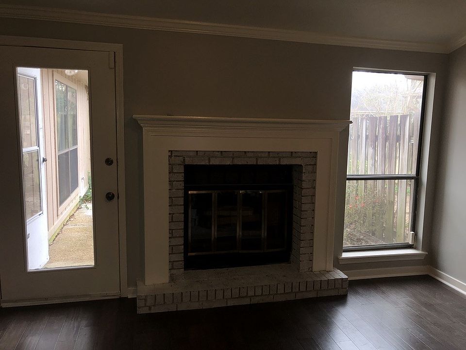 2nd image of 61 Shore Dr
