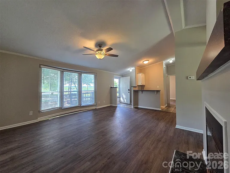 4223 Givens Rd — Photo 13