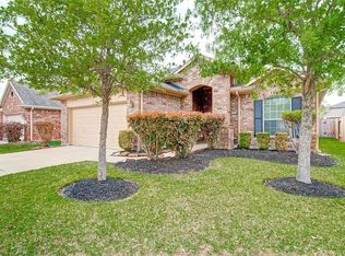 15619 Bluff Park Ct, Cypress, TX 77429