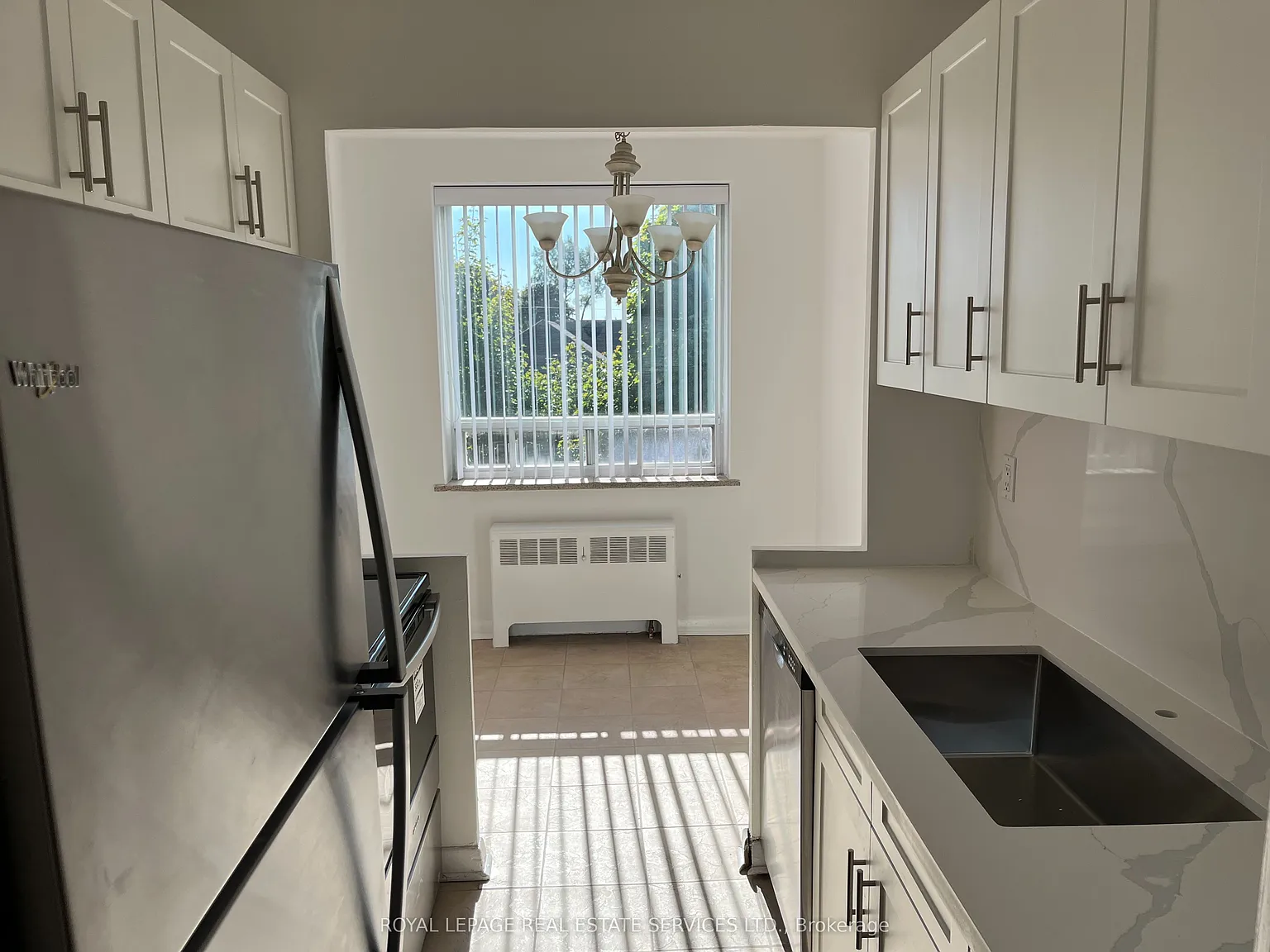 219 Wilson Ave — Photo 4