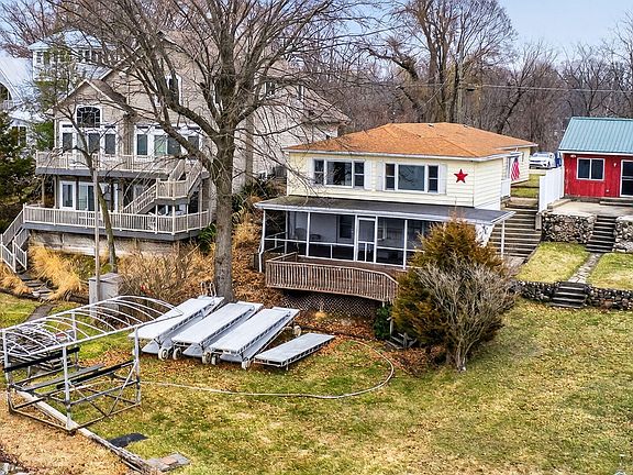 2nd image of 70104 Treasure Island Rd