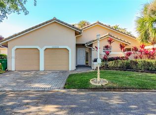 10630 NW 16th St, Coral Springs, FL 33071