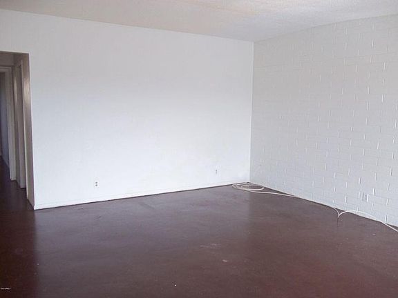4th image of 1038 E El Caminito Dr APT 1