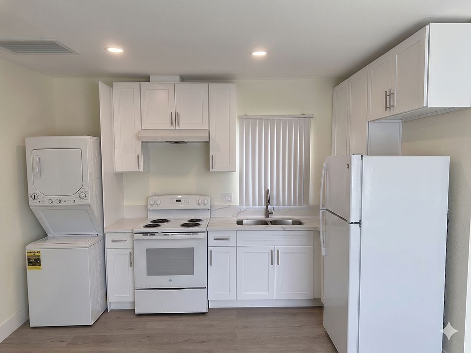 2nd image of 21845 Grand Terrace Rd Space 1