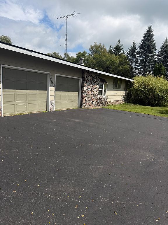 930 W M 55 - Property Image