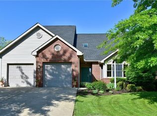 1131 Bay Hill Dr, Gibsonia, PA 15044