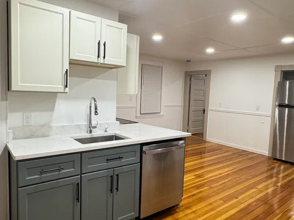 28 Mill St #2, Danvers, MA 01923