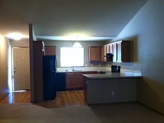 724 Highland Ridge Dr #1 — Photo 2