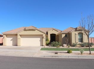 1852 N Overland Trails Dr, Washington, UT 84780