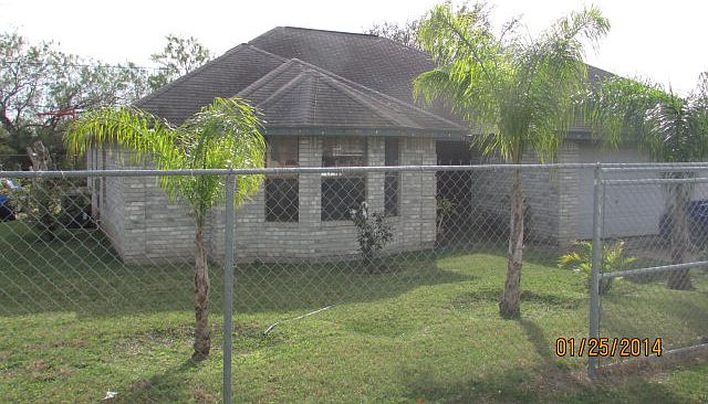1st image of 221 Salinas Dr