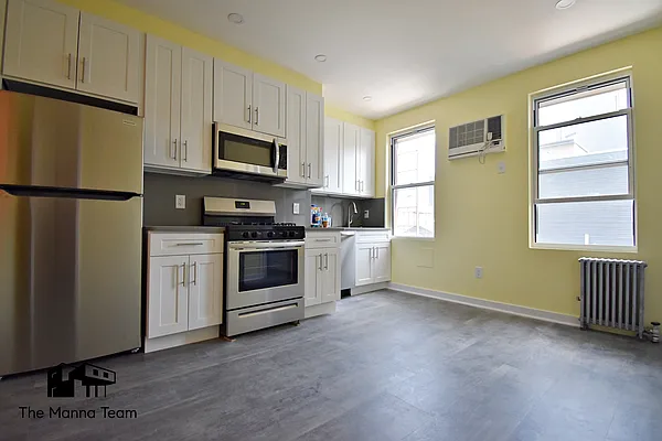 Rented by Compass | media 14