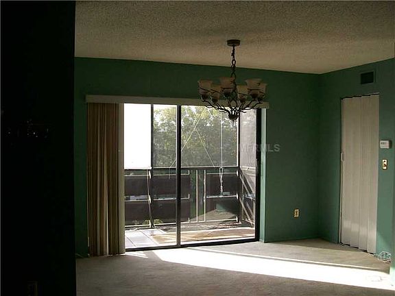3rd image of 5980 80th St N Unit 406