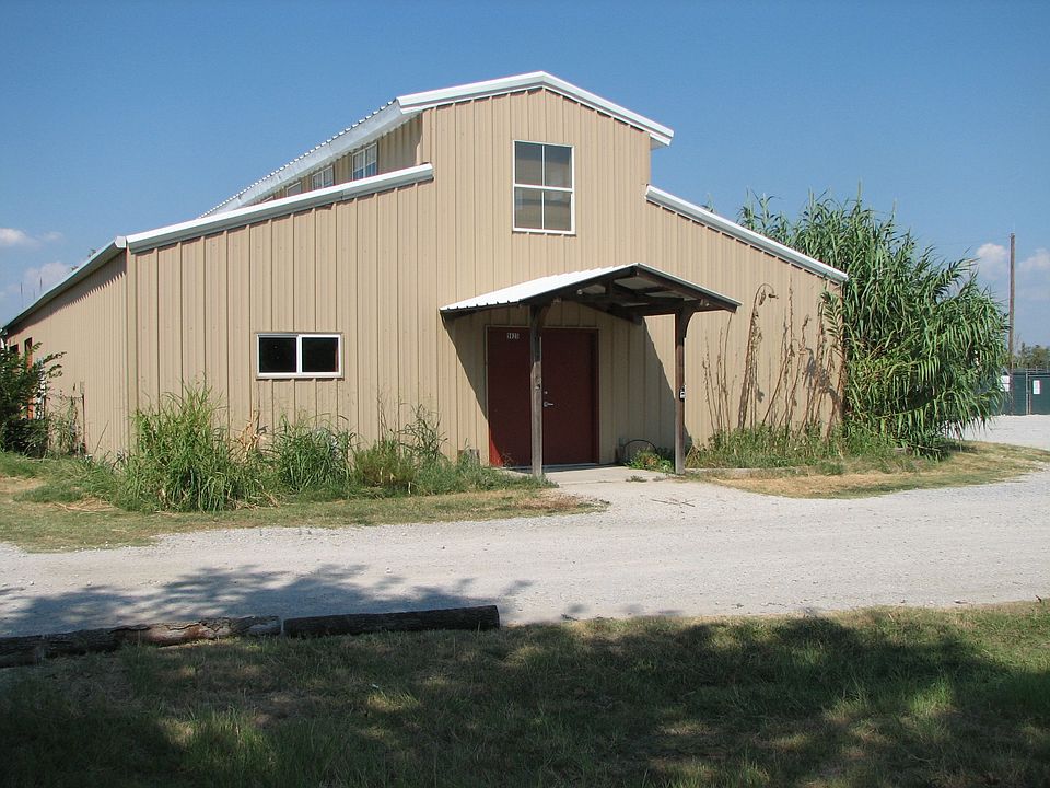 1st image of 9825 Fort Worth Dr