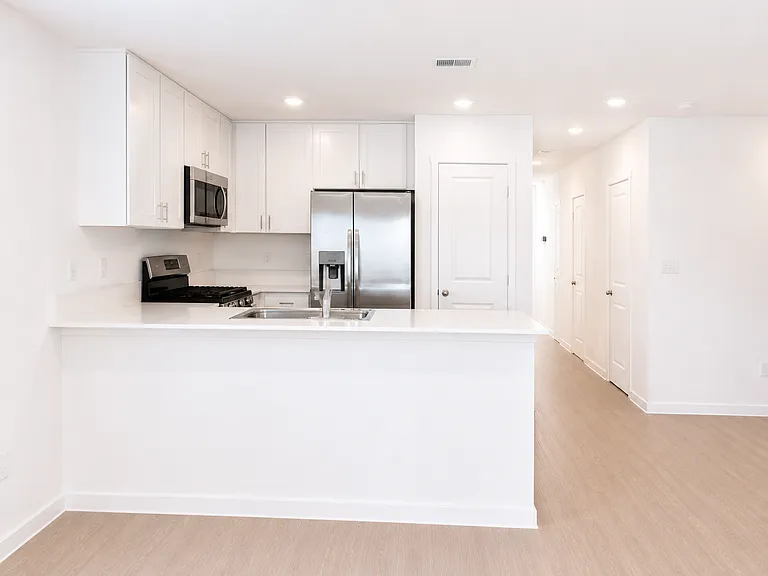 2207 Allison Crk — Photo 4