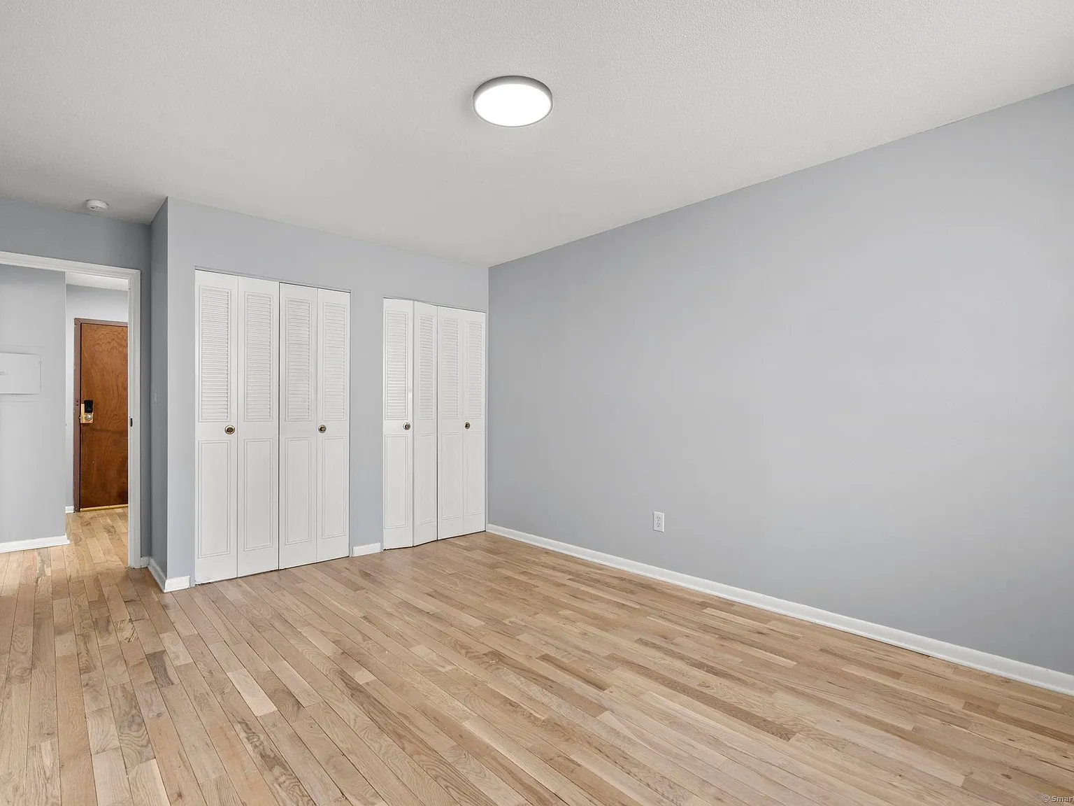 2 bed, 950 sqft, $1,850 — Photo 2