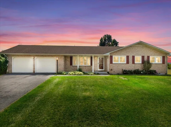 2105 Childress Rd, Christiansburg, VA 24073