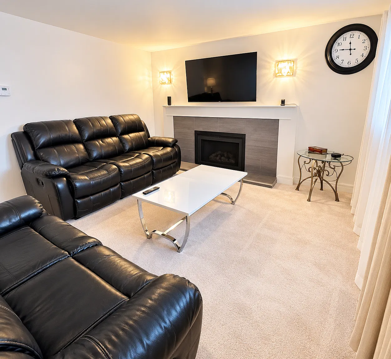 2 bed, 1000 sqft, $2,200 — Photo 4