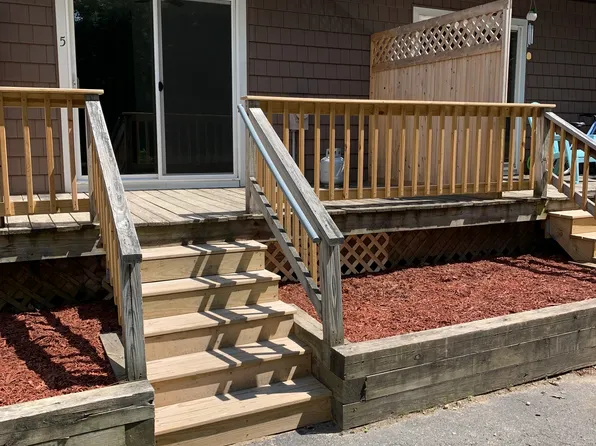 213 Park Ave, Dalton, MA 01226