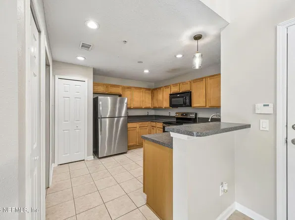 3631 KIRKPATRICK Circle #9, Jacksonville, FL 32210