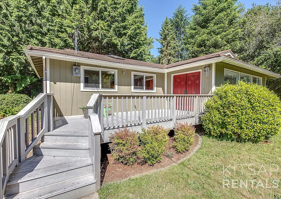 1st image of 19365 Harris Ave NE