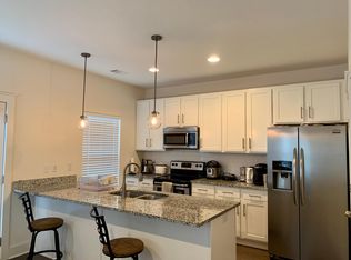 300 W Mill Dr #300, Nashville, TN 37209