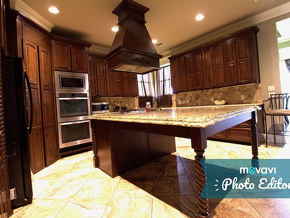 3rd image of 315 Tanyard Trc