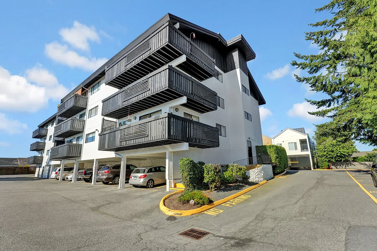Building Photo - 2433 Malaview Ave