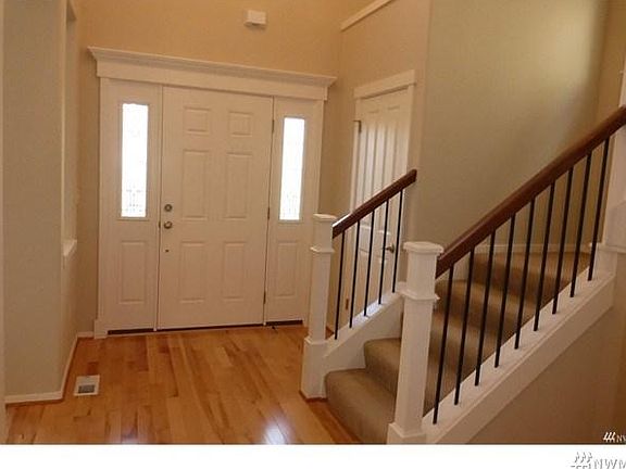 2nd image of 3452 NE Marion Ln