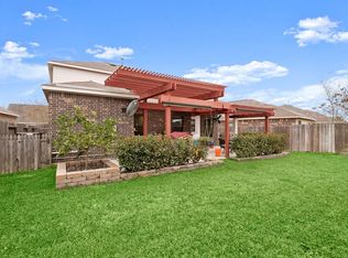10223 Norway Spruce Ln, Tomball, TX 77375