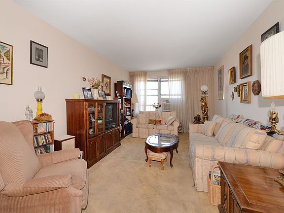 4th image of 14214 26th Ave APT 6A