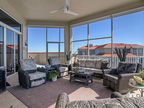 5th image of 269 Vintage Bay Dr Unit 31