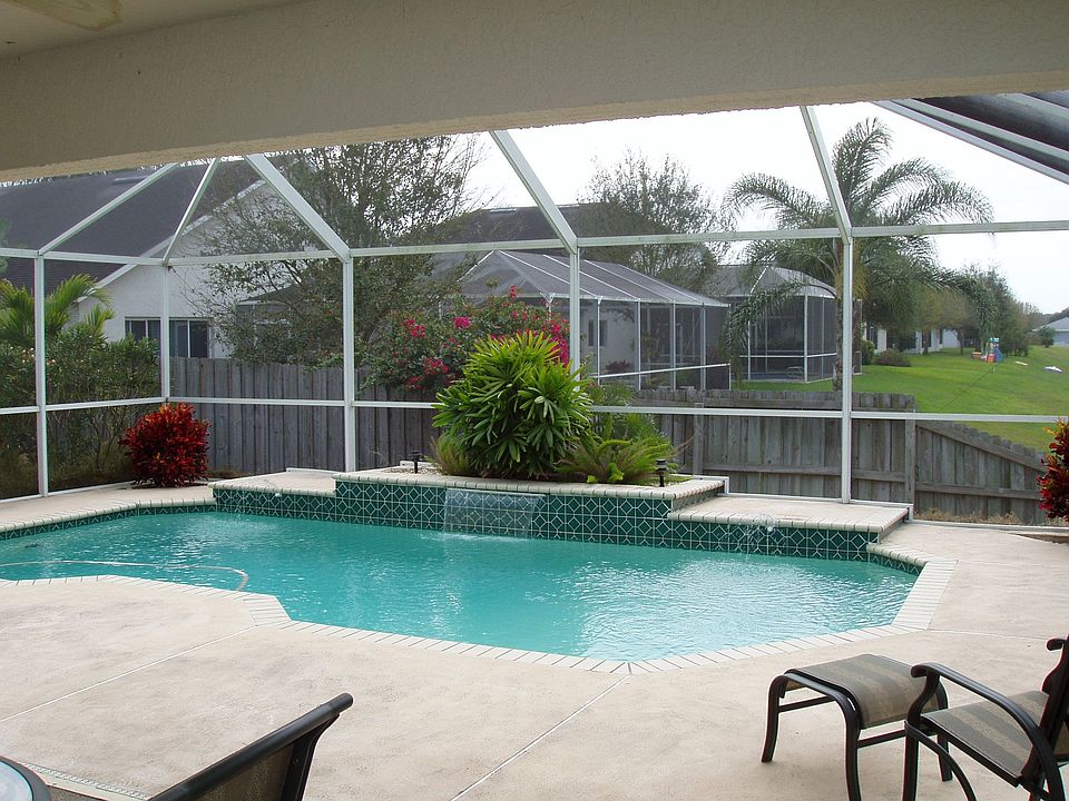 Pool, rear view